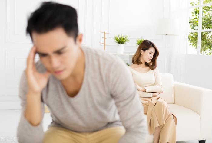 婚外情斷聯(lián)后男人心理想法是什么