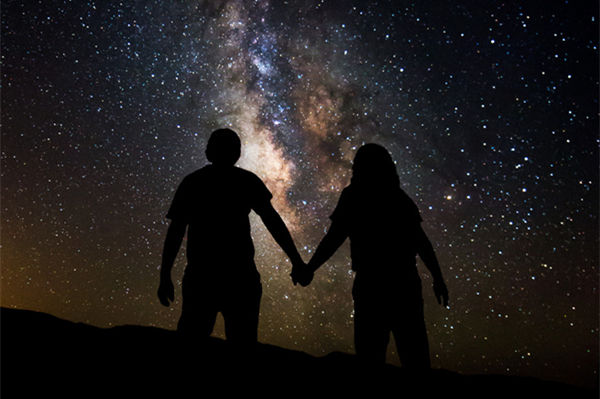 離婚證什么顏色,為什么離婚證變成紅色的了