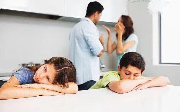 孩子的哪些行為表達對媽媽的對抗？