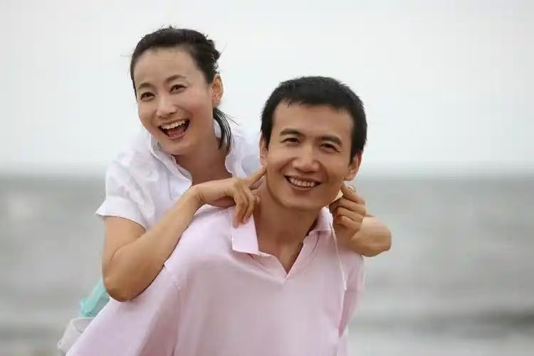 我丈夫很暴力該如何應(yīng)對(duì)